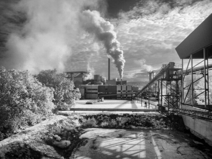 eaudesuisse zuckerfabrik infrarot von brücke sw